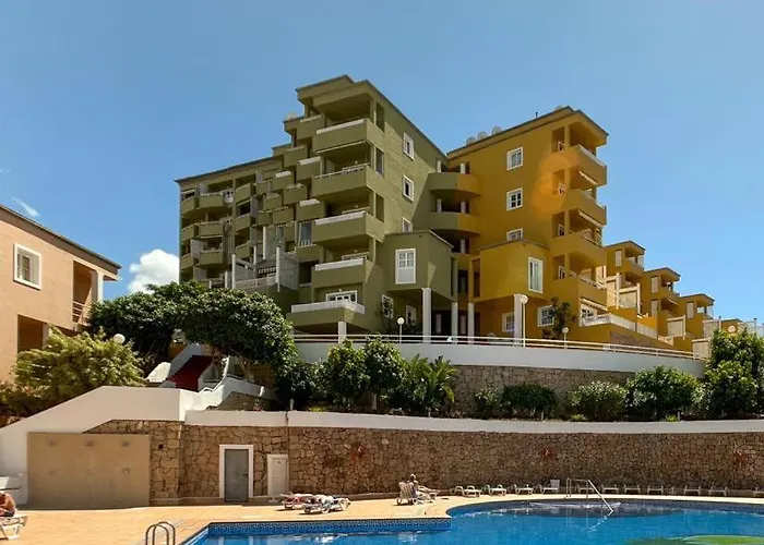 Orlando Fanabe * أذيخي